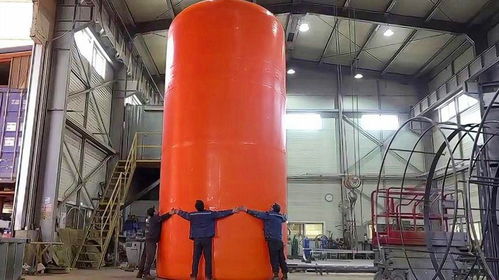 工業巨人的誕生 一座巨型塑料水箱的制造與植絨工藝之旅